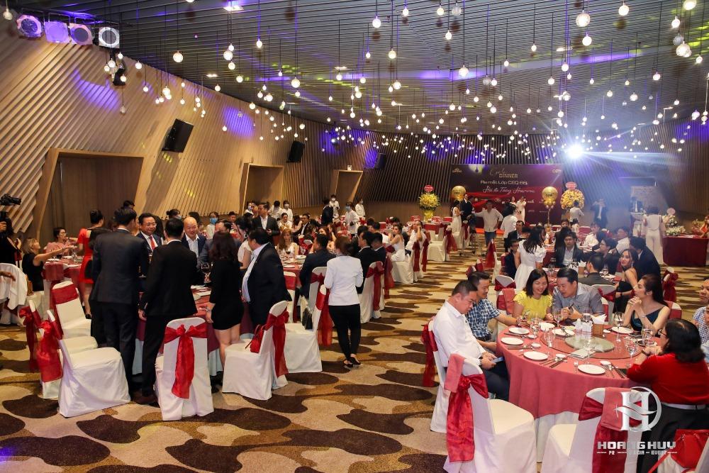 In ảnh sự kiện công ty dịp cuối năm
